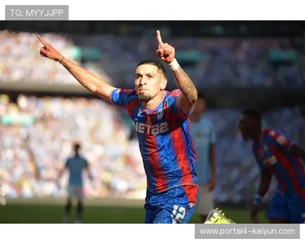 曼城3-0客胜水晶宫，哈兰德双响领跑射手榜