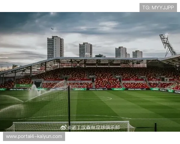 诺丁汉森林2-0布伦特福德：复古防反战术显成效